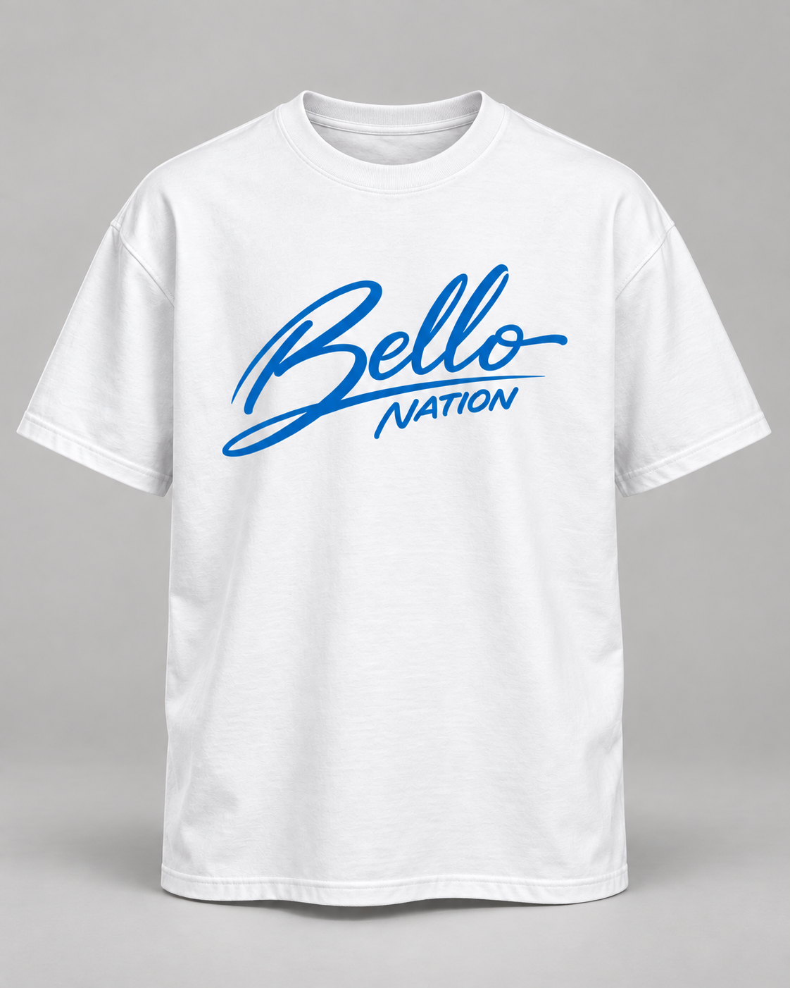 Camiseta blanca Bello Nation Signature Script azul